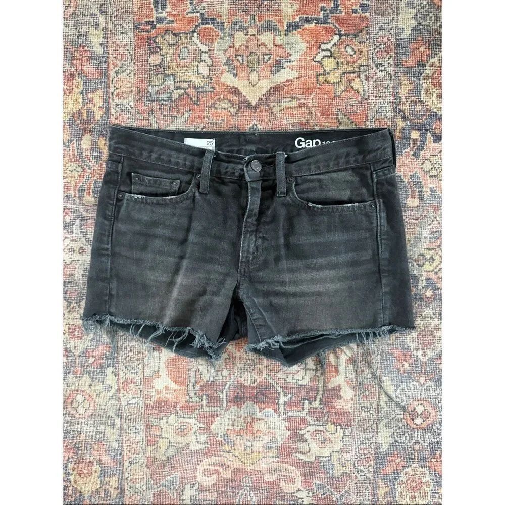 Gap 25 Slim Fit Washed Black Denim Shorts